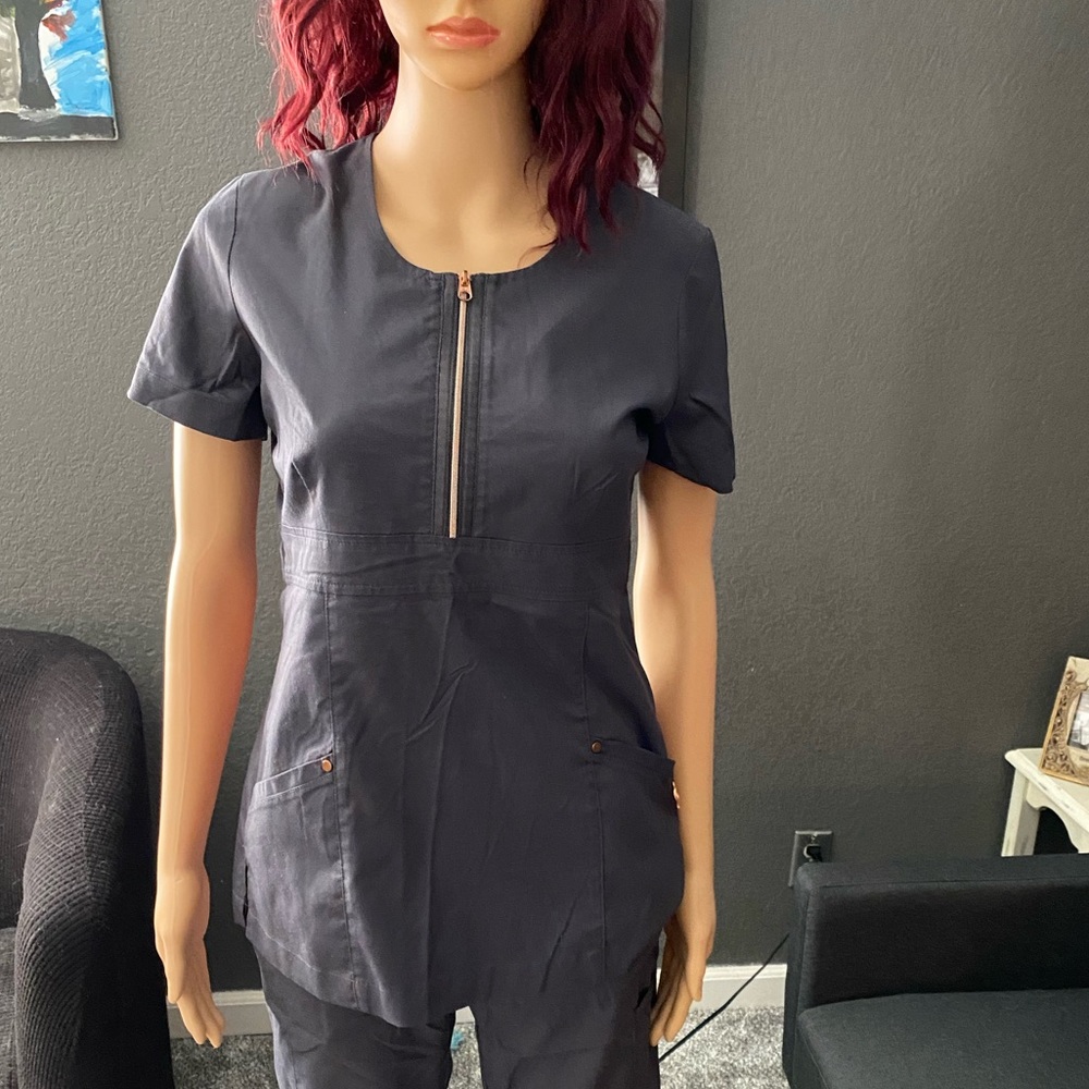 Smitten Scrub set